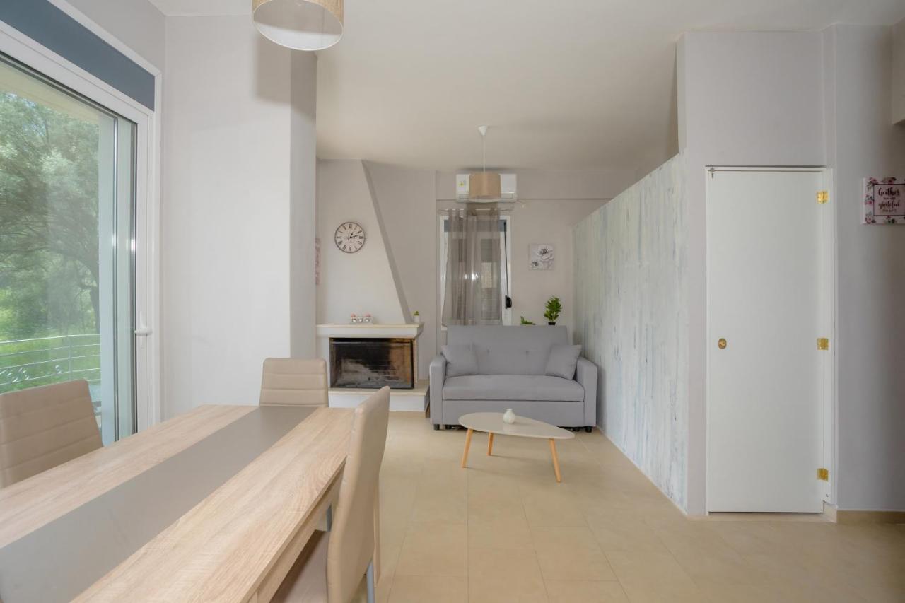 Irida'S Guesthouse Nikiána Eksteriør bilde